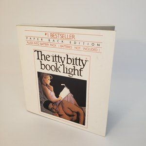 NEW, NEVER OPENED - Original Vintage 1985 "The Itty Bitty Book Light" by Zelko